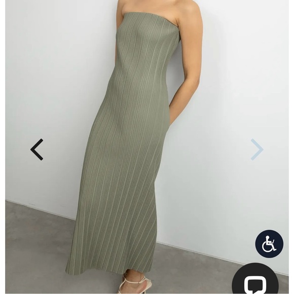 Pleated sage green maxi tube dress oak and fort Large - Picture 3 of 4